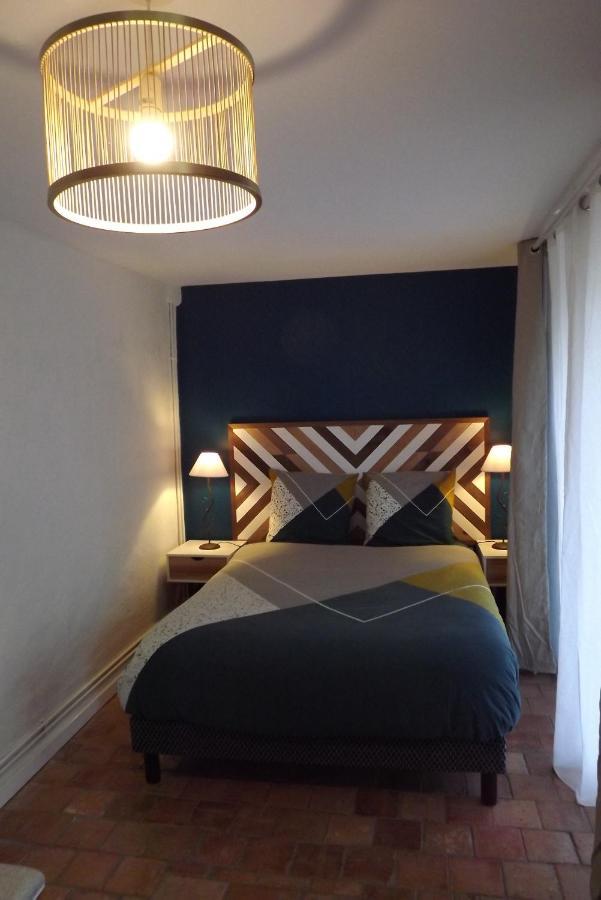 Chambres D'Hotes La Tour De Bellevue Сомюр Экстерьер фото